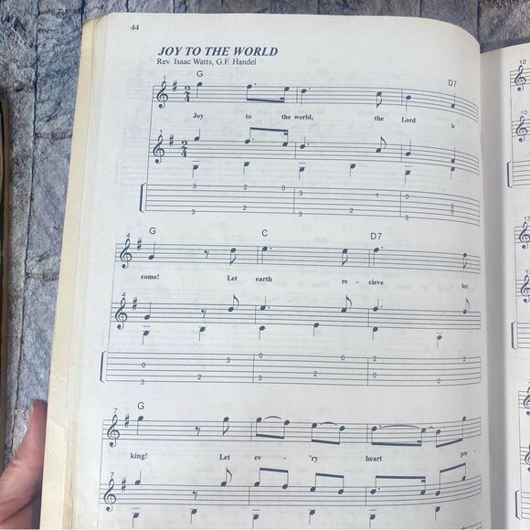 Santa And His 6 String Guitar Music Book Paperback Vintage 1996 - Picture 5 of 7